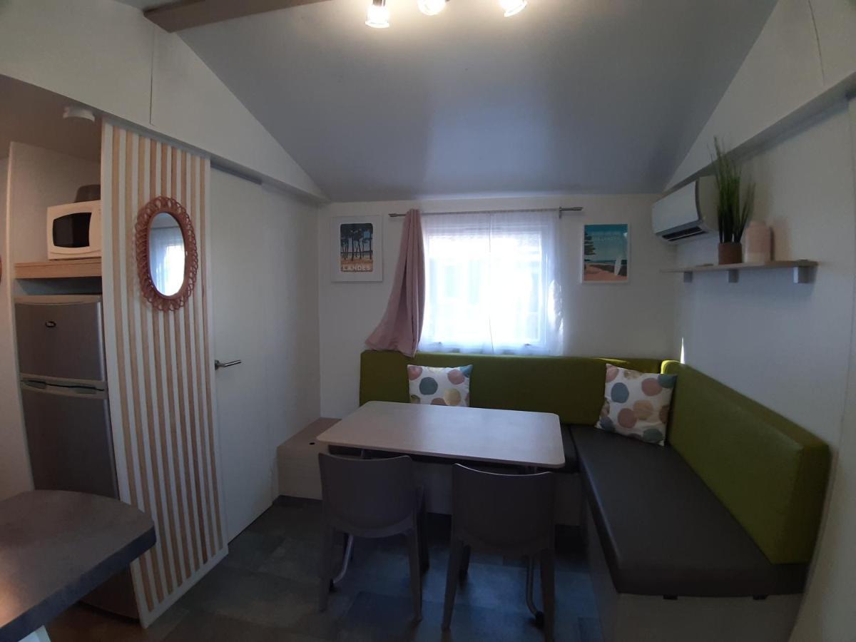 Mobil Home 4 6 Pers Climatise Camping Eurolac Aureilhan  Eksteriør billede